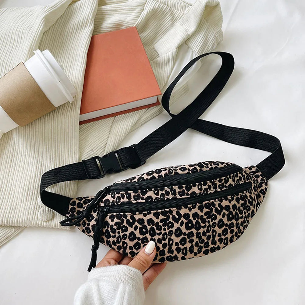 Leopard Crossbody Heuptas – Trendy, Ruim & Comfortabel