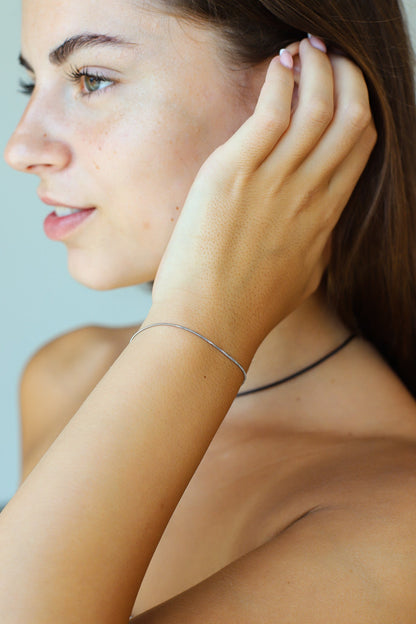 Minimalistische Dunne Armband Goud – Elegant Dames Sieraad