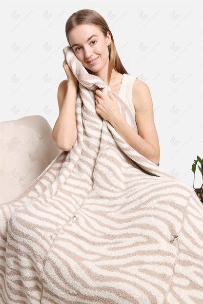 Zebra Print Luxe 2-in-1 Plaid & Kussen – Zachte Woondeken