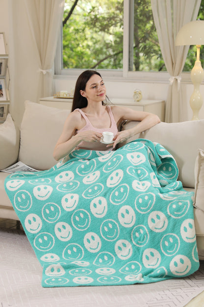 Mini Happy Face Luxe Fleece Deken – Zachte Woonplaid 130×150cm