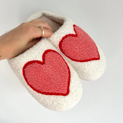 Pluche Damespantoffels met Hartdesign – Warme & Comfortabele Slippers