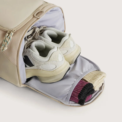 Beige Duffeltas 36L – Waterafstotende Sport- & Reistas met Schoenenvak en Meerdere Vakken voor Gym & Reizen