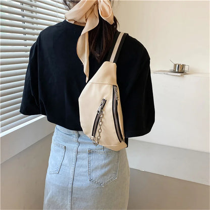 Minimalistische Crossbody Heuptas – Unisex Schoudertas met Ritssluiting & Kettingdetail