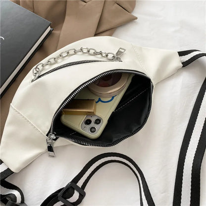 Minimalistische Crossbody Heuptas – Unisex Schoudertas met Ritssluiting & Kettingdetail