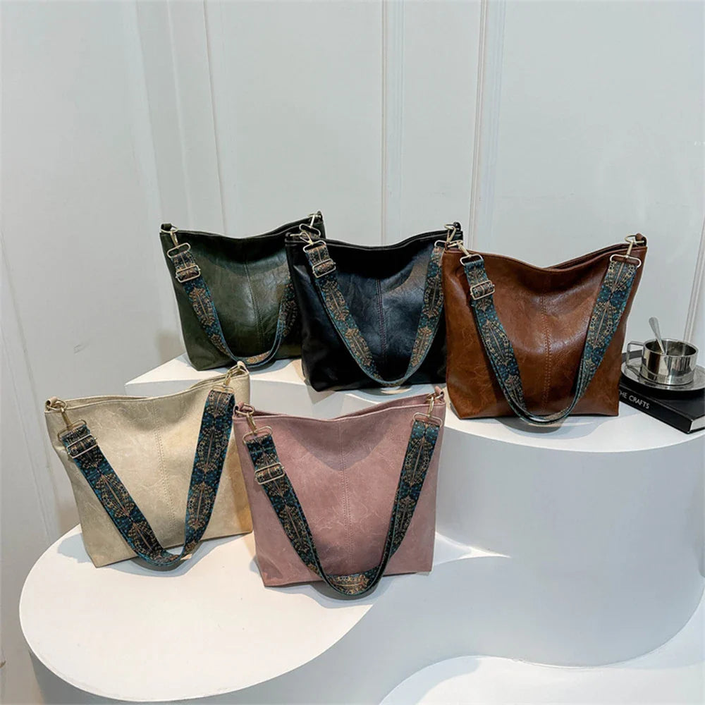 Stijlvolle Bruine Handtas met Brede Schouderband – Ruim & Elegant