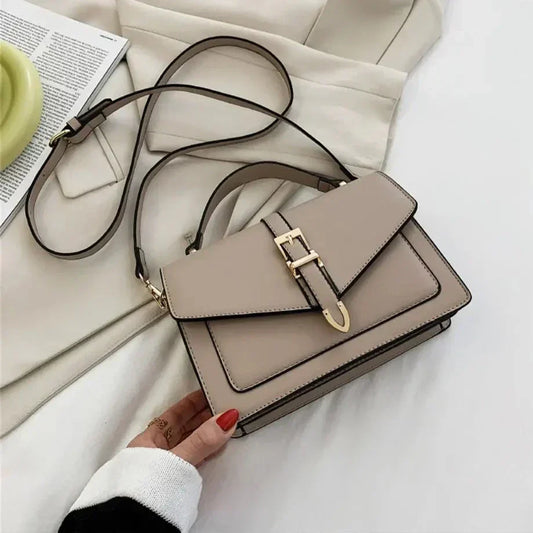 Chique Crossbody Schoudertas met Gespsluiting – Elegant & Praktisch