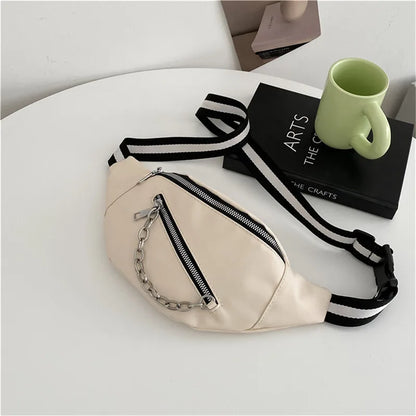 Minimalistische Crossbody Heuptas – Unisex Schoudertas met Ritssluiting & Kettingdetail