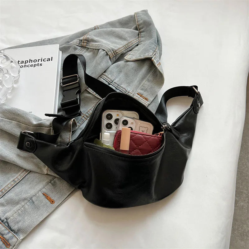 Zwarte Leren Heuptas & Crossbody – Minimalistische Fanny Pack met Rits – Streetstyle & Everyday
