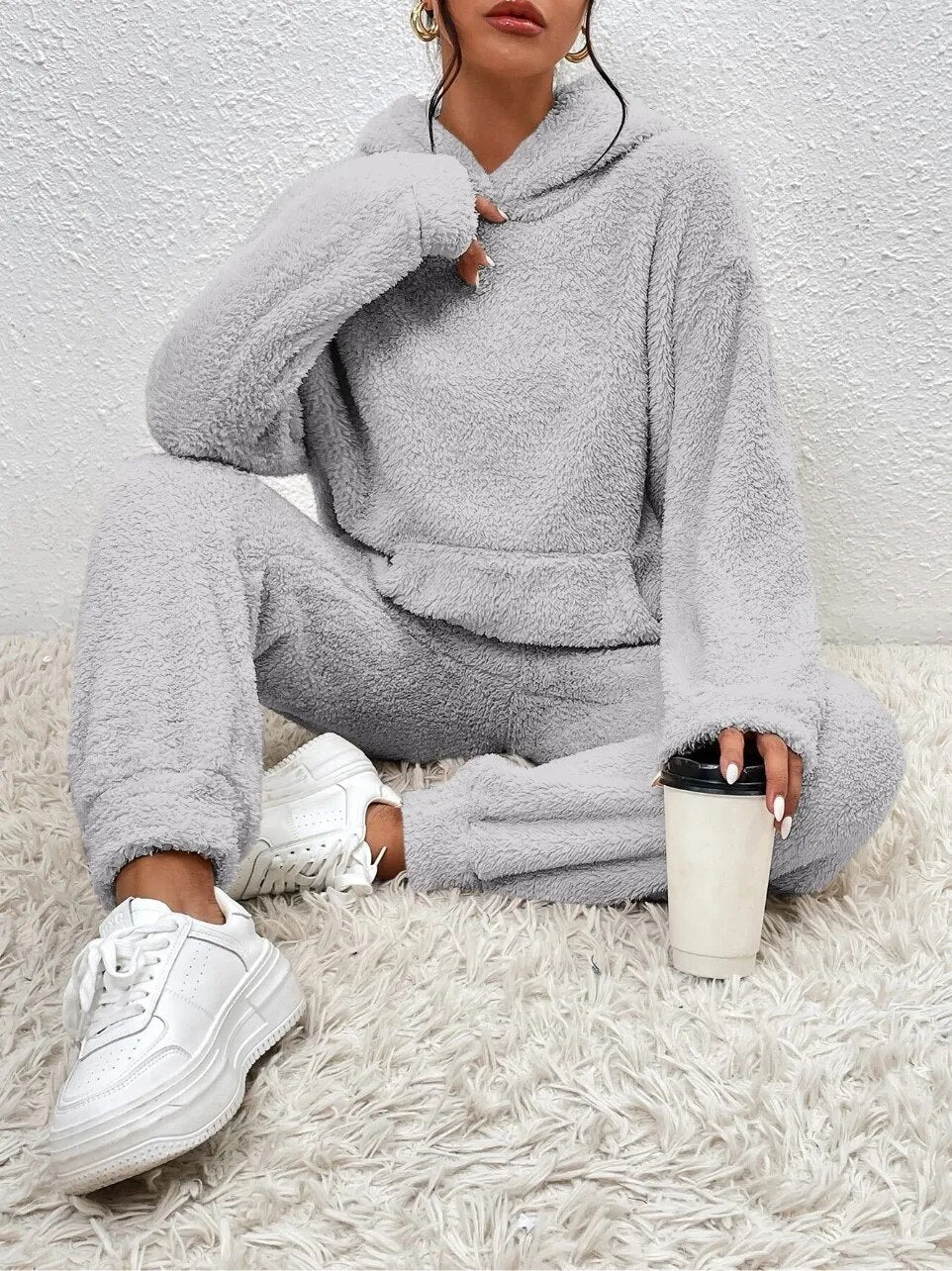 Fluffy Huispak Dames – Warme Teddy Loungewear Set met Hoodie
