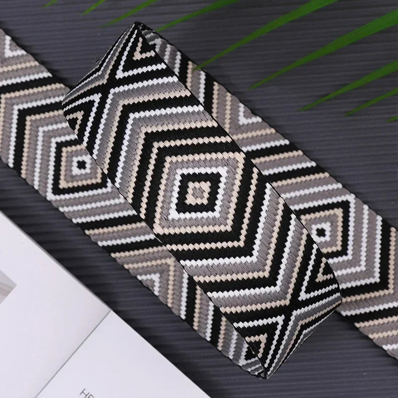 Schouderband voor Handtassen – Verstelbaar & Duurzaam – Zwart Wit Geometrisch Design