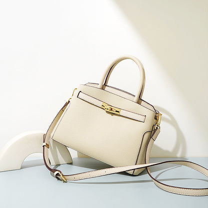 Elegante Handtas met Goudkleurig Slot – Tijdloos & Chic Design