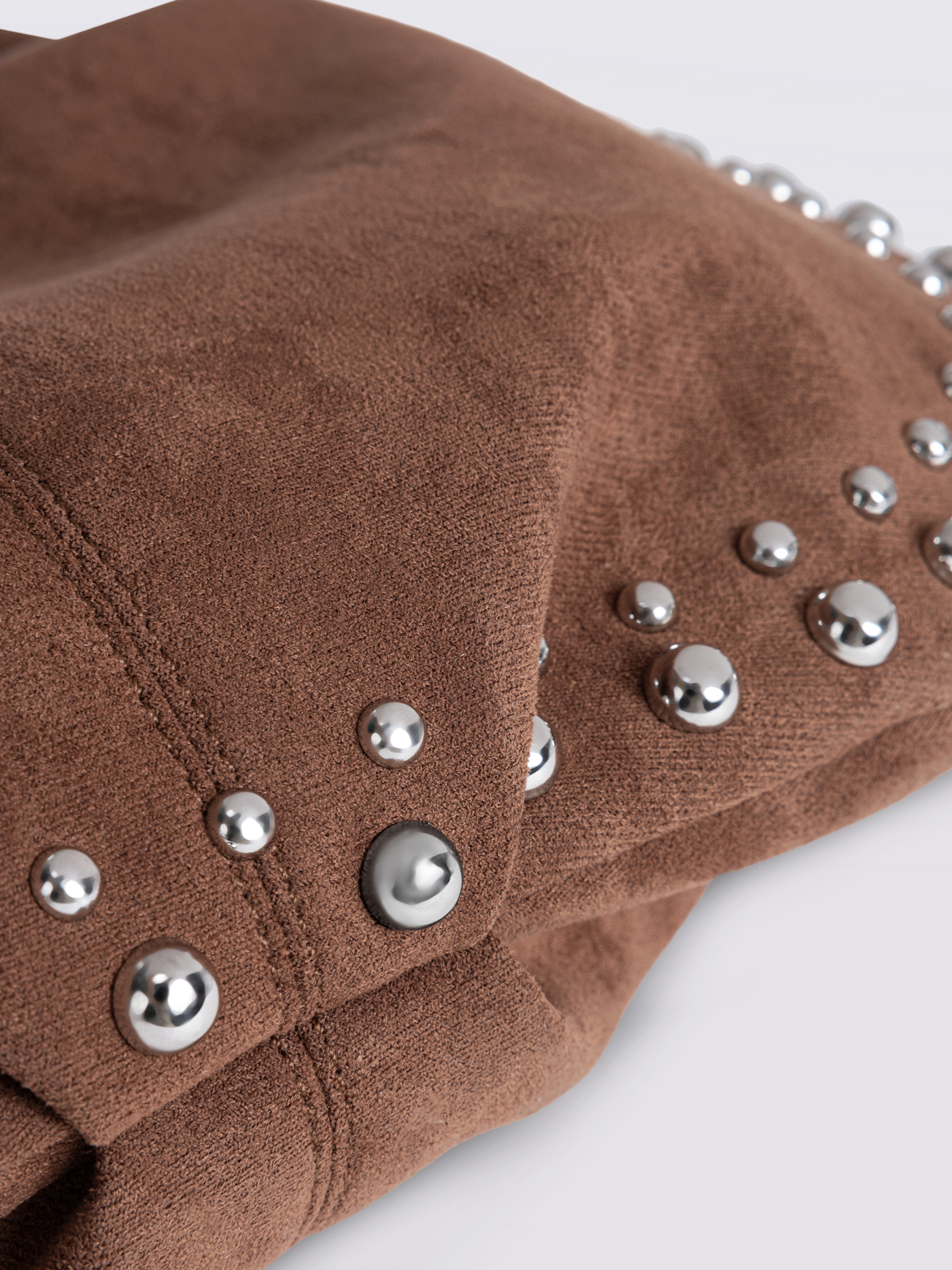 Liorra Vegan Leren Schoudertas Zwart met Studs – Stoer & Stijlvol