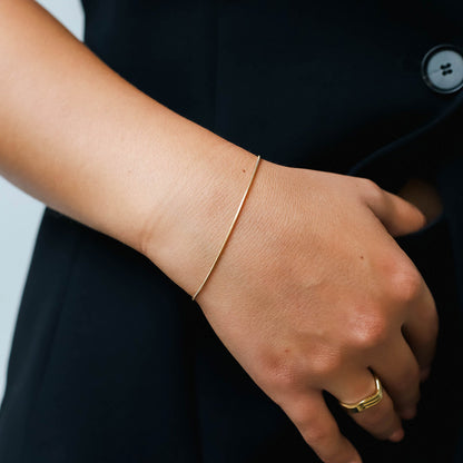 Minimalistische Dunne Armband Goud – Elegant Dames Sieraad