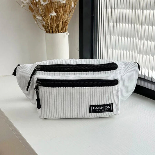 Witte Crossbody Heuptas – Sportief, Ruim & Comfortabel