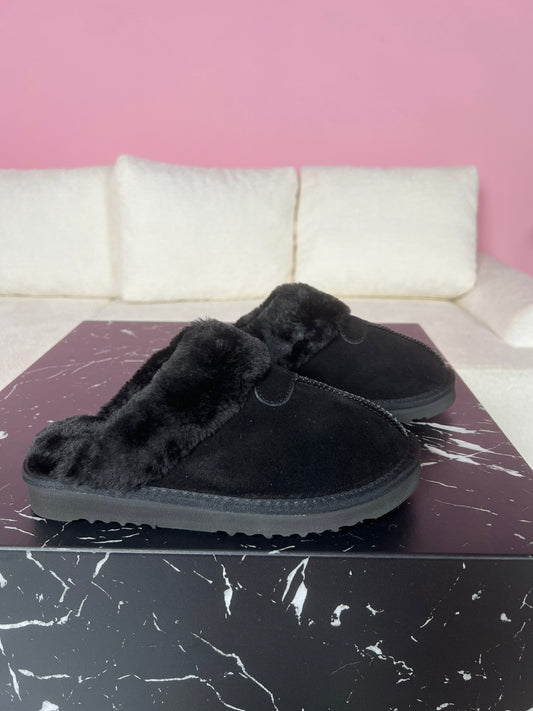 Dames Pantoffels Zwart – Warme Winter Slippers met Zachte Bontvoering en Antislip Zool