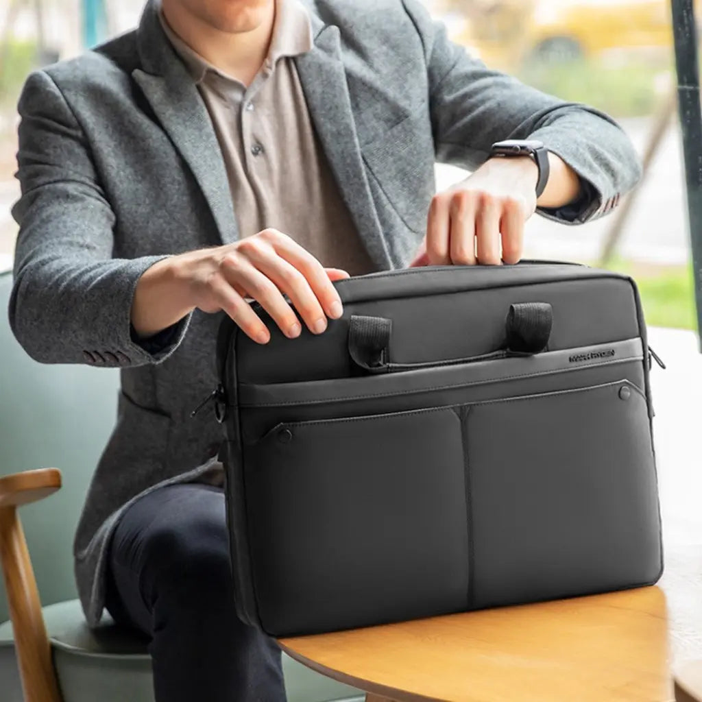 Laptoptas Heren 15.6 inch – Waterdicht & Professioneel
