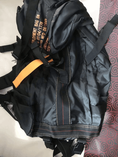 Waterdichte Outdoor Rugzak – 40L Capaciteit – Stevige Hiking Backpack met Karabijnhaak & Opbergvakken